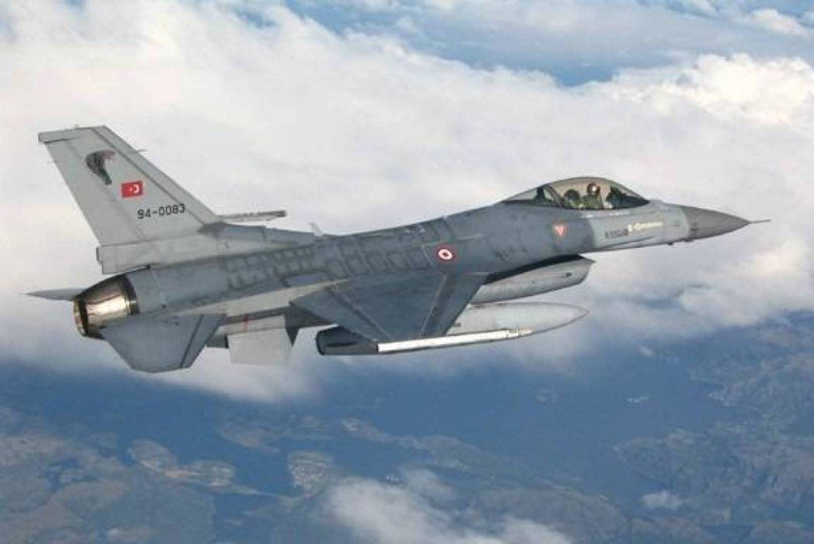 مقاتلات تركية تدمر مواقع لـ”ب ك ك” شمال العراق