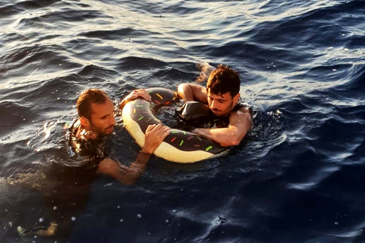 السلطات التركية تحبط محاولة عبور مهاجر سوري وآخر فلسطيني إلى الجزر اليونانية