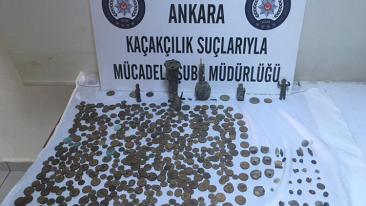 ضبط مئات القطع الأثرية في أنقرة