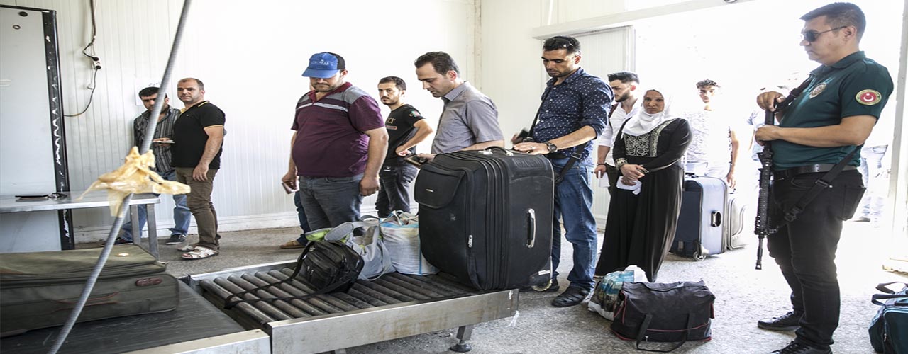 عودة أكثر من 79 ألف لاجئ سوري إلى بلادهم عن طريق معبر “جيلفاكوزو” التركي