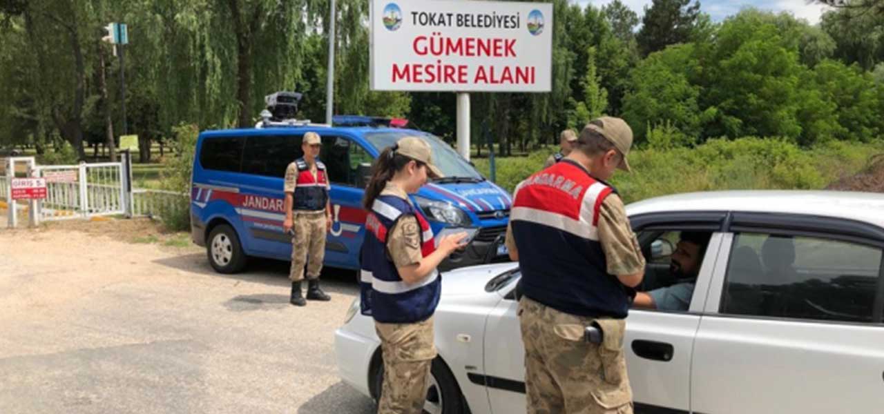 السلطات التركية الأمنية تطلق حملة “تفتيش” واسعة في البلاد (صور)