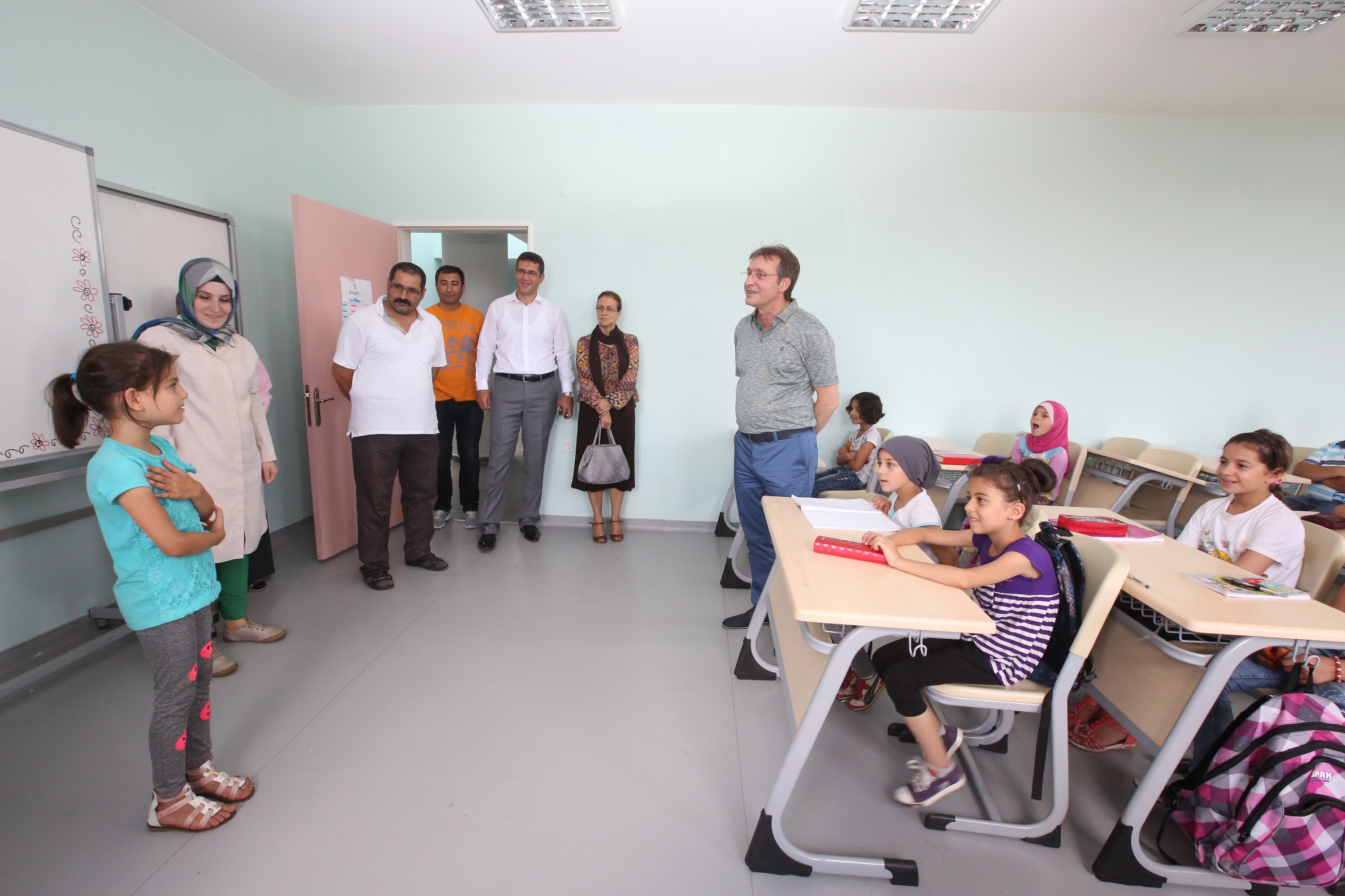 وزارة التعليم الوطني التركية تواصل تسهيل عملية تكيّف الأطفال السوريين مع نظام التعليم التركي