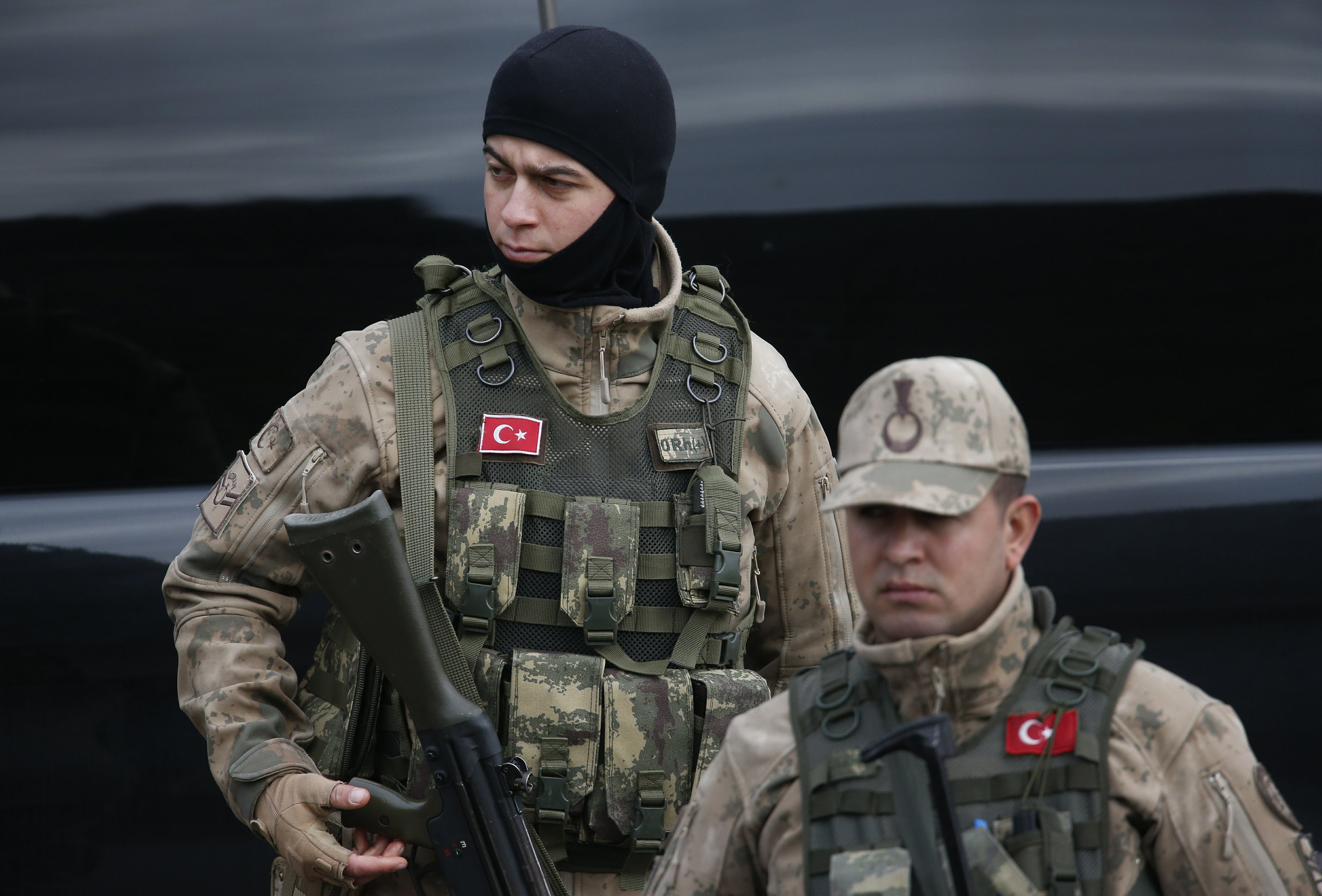 القوات التركية تحيّد 5 عناصر من “ب ك ك “جنوب شرقي البلاد