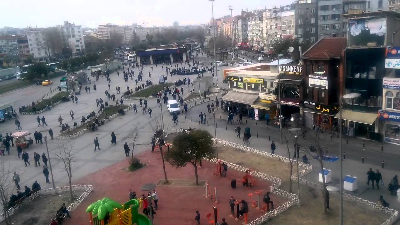 ولاية إسطنبول تصدر بيانا جديدا حول وضع السوريين والهجرة