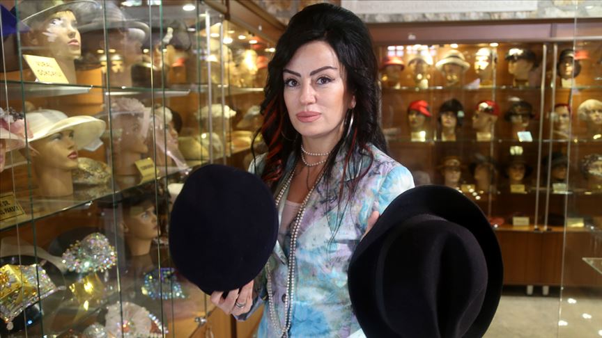 متحف تركي يضم 800 قبعة تجسد حقبا تاريخية مختلفة