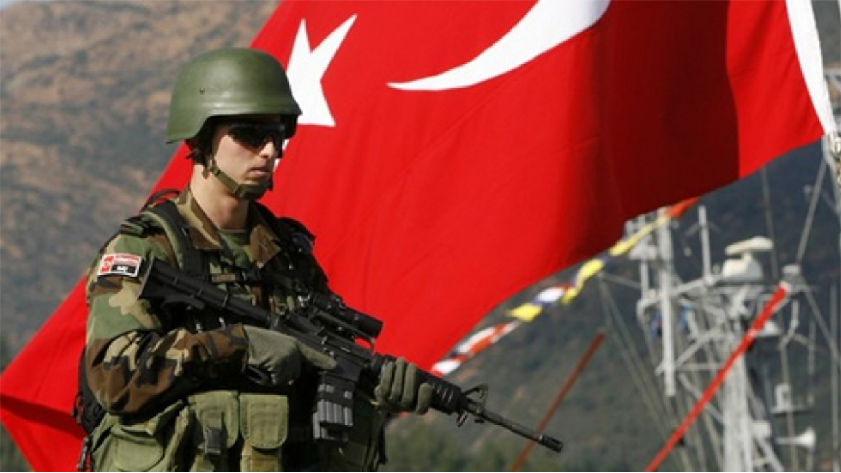 نائب جاويش أوغلو: تركيا عازمة على مكافحة التهديدات الصادرة من سوريا