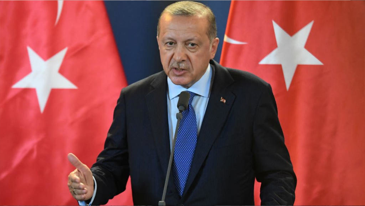 أردوغان يهدد الولايات المتحدة بتفيذ “خطة خاصة” في شرق الفرات