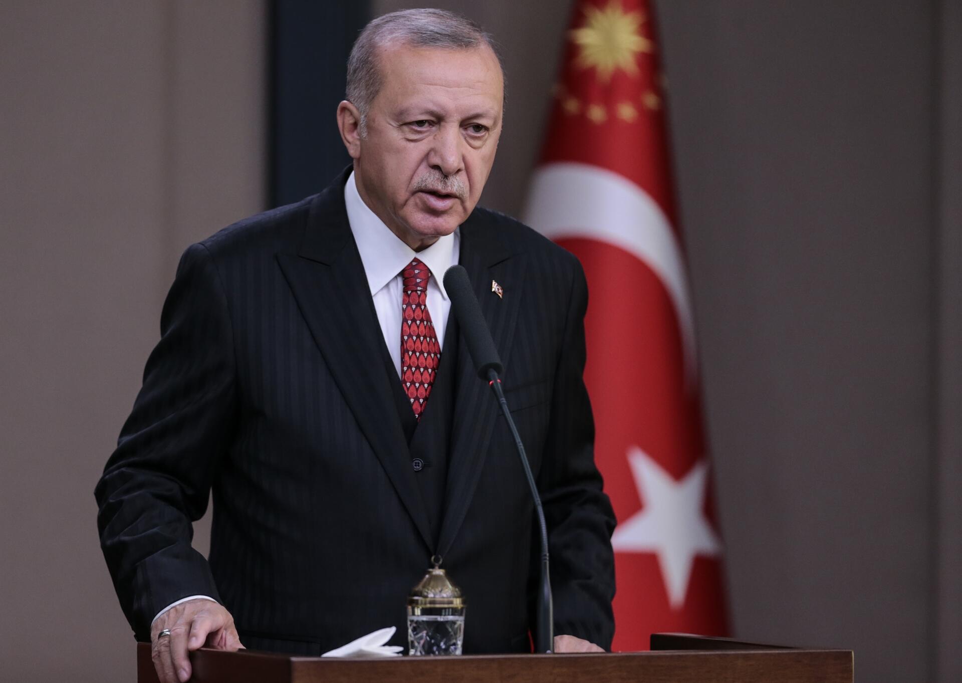 أردوغان: مصر والسعودية لا يحق لهما الحديث عن “نبع السلام”