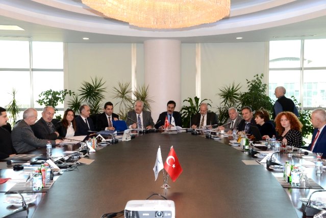 غرفة الصناعة في أنقرة توقع بروتوكولاً ينصّ على عقد دورات تدريبية لمئات السوريين والأتراك