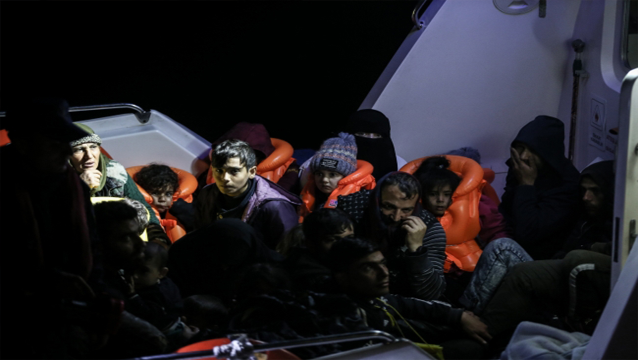 خفر السواحل التركي ينقذ 41 مهاجراً سورياً قبالة سواحل  إزمير