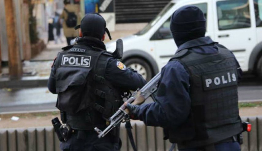 الاستخبارات التركية تعتقل 3 شقيقات للبغدادي