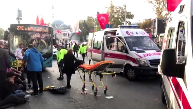 إسطنبول.. اعتقال سائق حافلة قام بدعس وطعن مواطنين لهذا السبب