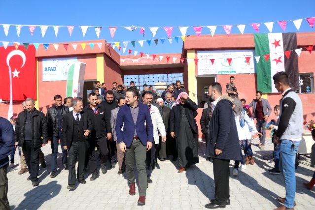 جمعية أيتام تركية تفتتح مدرستين ابتدائيتين في شمال حلب
