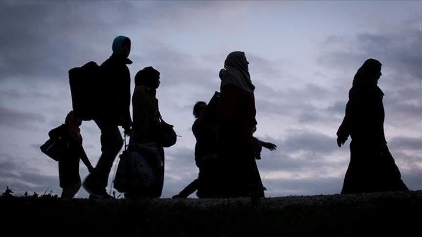 تركيا: 593 نازحاً سورياً يعودون إلى منازلهم بـ”تل أبيض”