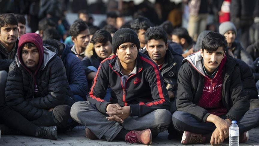 تركيا تعالج مهاجرين تعرضوا للضرب والطرد من اليونان