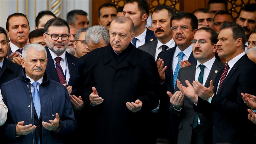 أردوغان يشارك في مراسم افتتاح مسجد “بلال سايغيلي” غربي البلاد