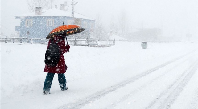 ولاية تركية تعلق الدراسة بشكل جزئي بسبب الثلوج
