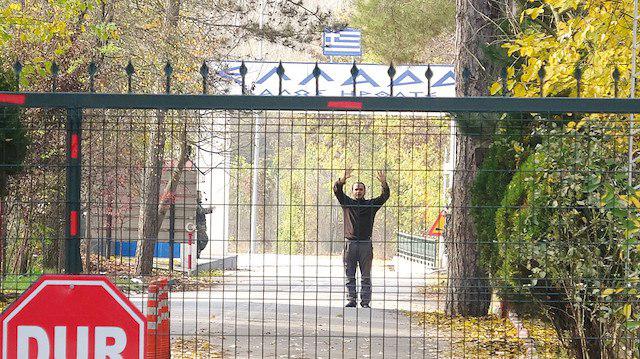 صحيفة تركية: تكشف عدد الأجانب المُحتجزين في تركيا لصلتهم بتنظيم الدولة