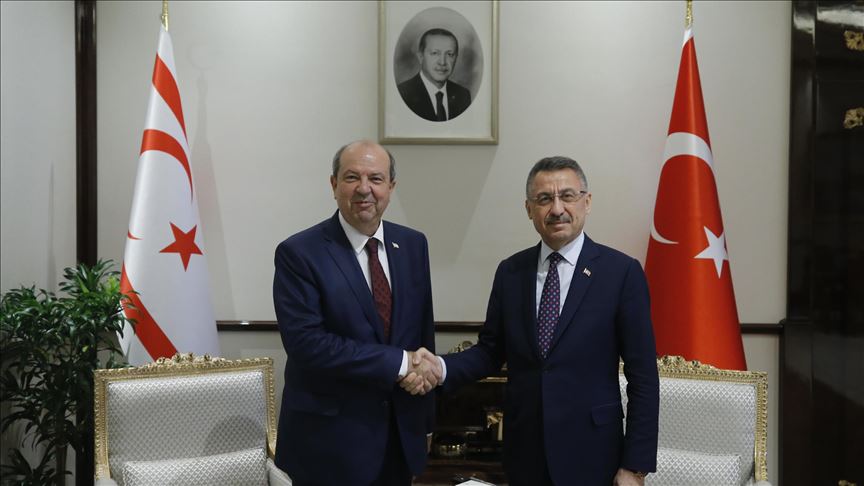 أوقطاي يبحث من رئيس وزراء قبرص التركية التطورات الدولية