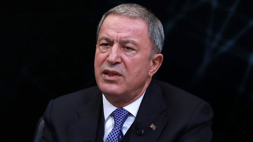 وزير الدفاع التركي ينفي نية بلاده التخلي عن منظومة إس-400