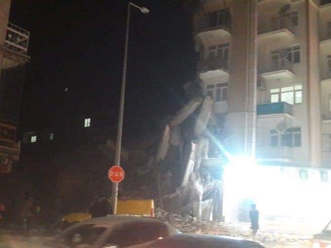 وزير الداخلية التركي: مصرع 4 مواطنين جراء الزلزال الأخير في إلازيغ