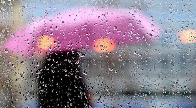 الأرصاد الجوية التركية تحذر من هطول أمطار غزيرة في منطقة مرمرة
