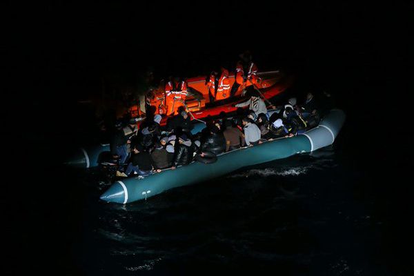 تركيا.. انتشال 11 جثة لمهاجرين قضوا غرقًا في ولاية إزمير