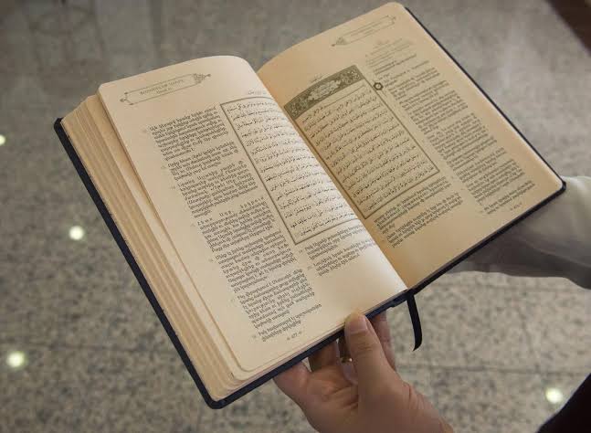 “الديانة التركي” يوزع 5 آلاف نسخة من ترجمات معاني القرآن في الهند