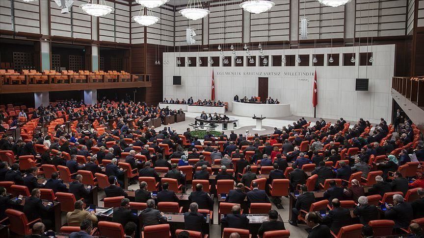 البرلمان التركي يبدأ مناقشة مذكرة تفويض إرسال قوات إلى ليبيا