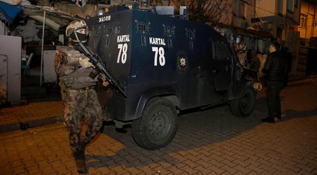 “مكافحة المخدرات” تعتقل ٤٤ شخصا في إسطنبول