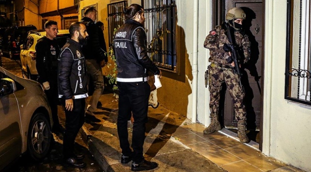 السلطات التركية تشن عملية أمنية واسعة لاعتقال تجار المخدرات بخمس ولايات