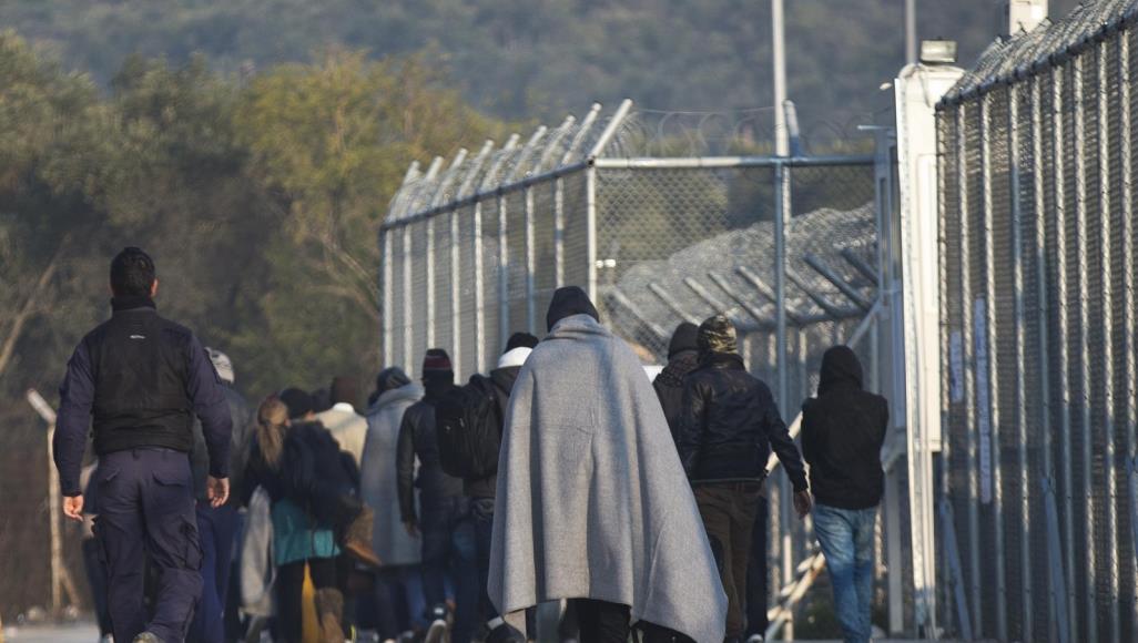 ن تايمز: اليونان تنشئ معسكراً سرياً لاحتجاز اللاجئين وطردهم