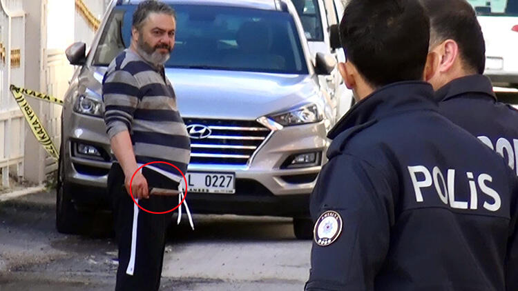 أنطاليا.. مواطن تركي يقتل والده ويطعن والدته