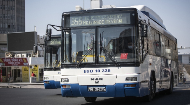 ولاية أنقرة تعدل أوقات عمل وسائل النقل العام بأيام حظر التجول