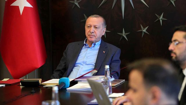 الحكومة التركية تناقش إمكانية فرض حظر تجول جديد لـ 9 أيام