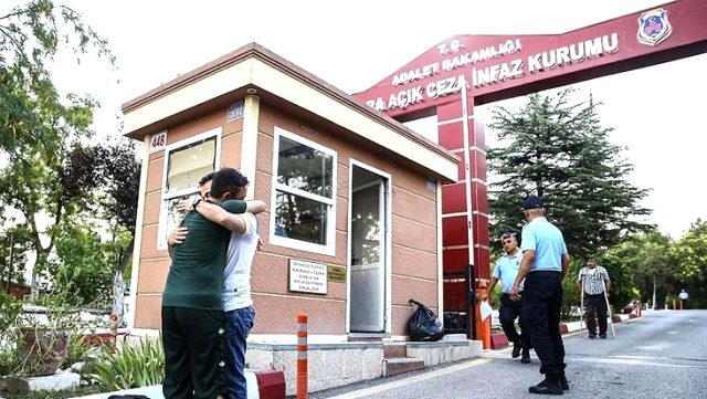العدل التركية تكشف عن أعداد السجناء الذين سيُفرج عنهم بسبب كورونا