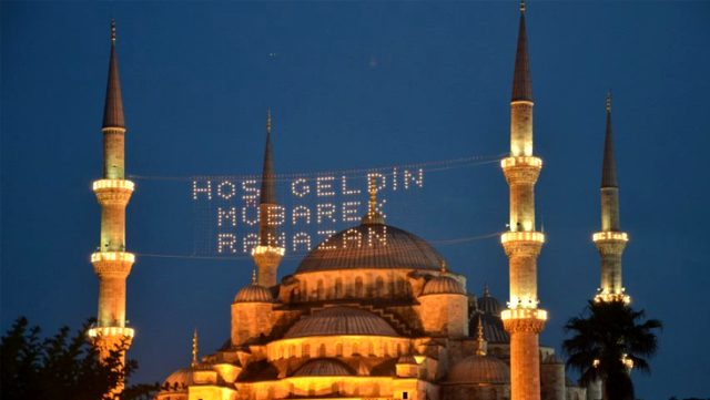 الشؤون الدينية التركية تصدر فتواها حول صيام رمضان في ظل انتشار كورونا