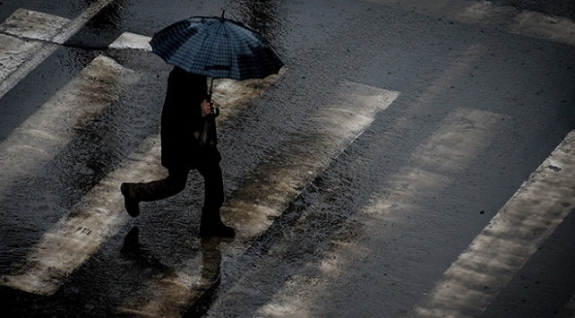 الأرصاد الجوية التركية ترجح سقوط أمطار غزيرة في جميع الولايات