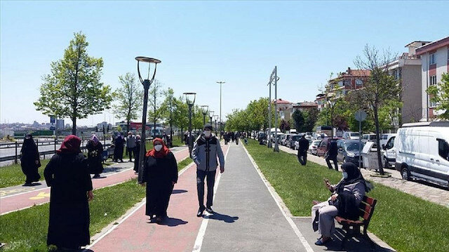 المسنون الأتراك.. “سلاطين” إسطنبول في ظل حظر التجوال