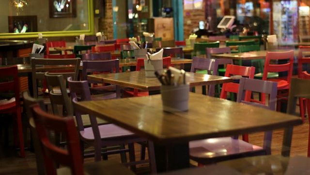 جمعية المطاعم والسياحة التركية تكشف موعد افتتاح المطاعم ونظام عملها الجديد