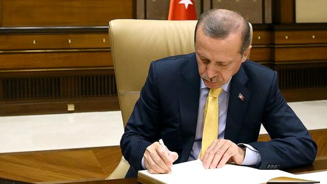 أردوغان يحدث تعديلاً على تشكيلات وزارة الداخلية.. وهذه تفاصيل القرار