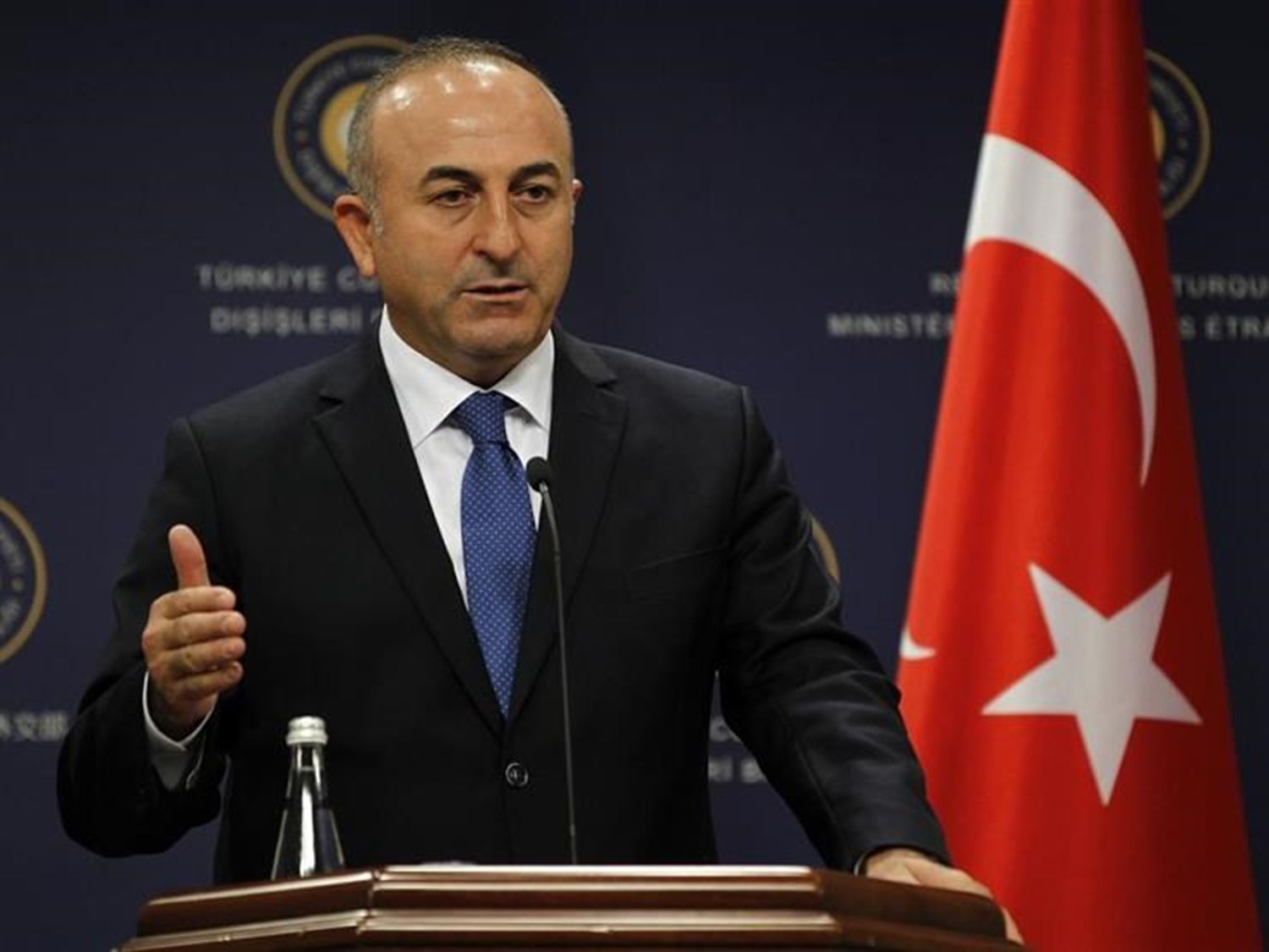 جاويش أوغلو: تركيا قدمت مساعدات طبية إلى 125 بلدًا