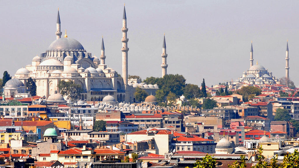 دورة مجانية مدفوعة الأجر لتعلم اللغة التركية في إسطنبول.. التفاصيل
