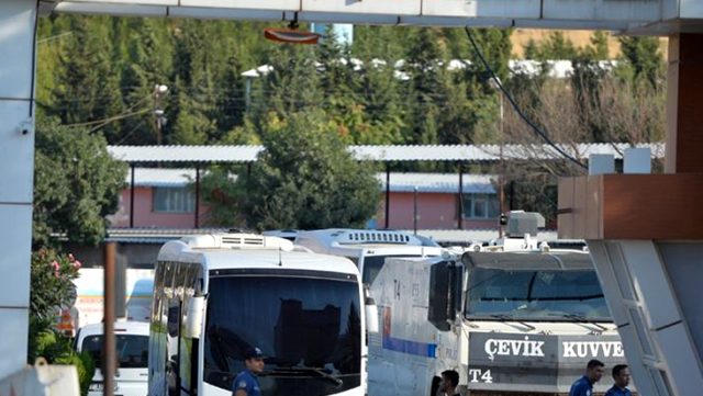 السلطات التركية تعتقل 4 مسؤولين كبار بتهم تتعلق بالفساد في هذه الولاية