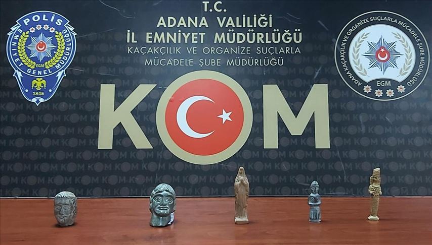 الأمن التركي يضبط 5 تماثيل أثرية مهربة من سوريا