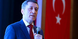 وزير التربية التركي: نواصل الاستعدادات اللازمة لافتتاح المدارس في الموعد المحدد