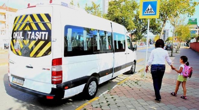 ارتفاع أجور حافلات النقل المدرسي في ولايتين تركيتين