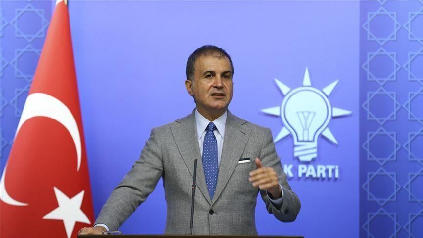 جليك لـ”بايدن”: لا يمكن لأحد التدخل في النظام السياسي لتركيا