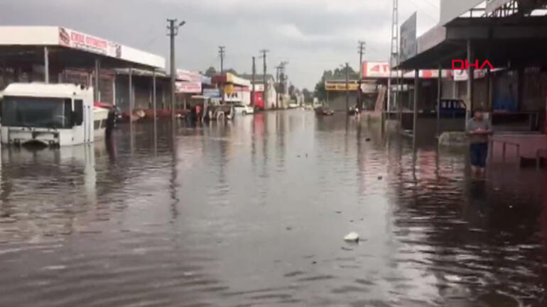 السيول تشل مظاهر الحياة في ولاية “سامسون” وتغمر عشرات المنازل والمحلات(فيديو)