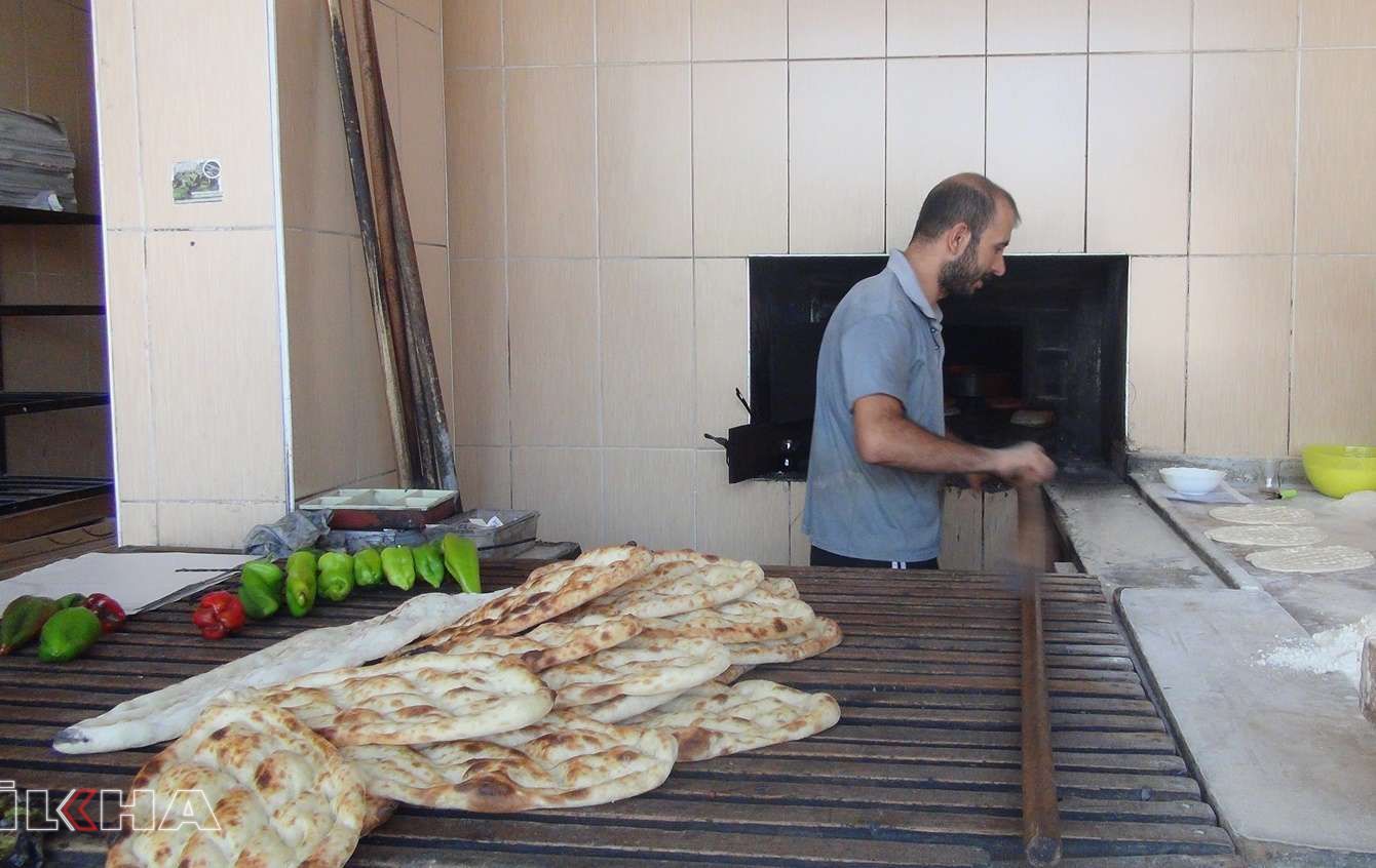 ولاية تركية تزيد سعر الخبز بنسبة 20 %